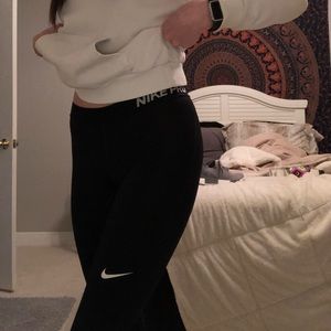 nike pro athletic leggings